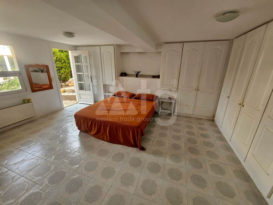 8 bedroom Villa in Javea - GNV57719 - 12