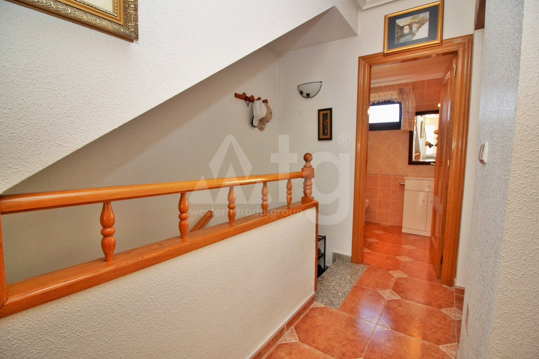 Adosado de 3 habitaciones en Playa Flamenca - VC52642 - 10