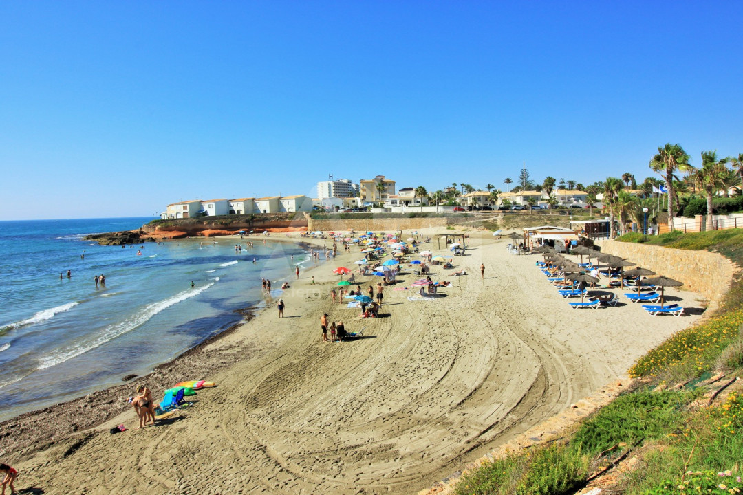 Adosado de 3 habitaciones en Playa Flamenca - VC52642 - 32