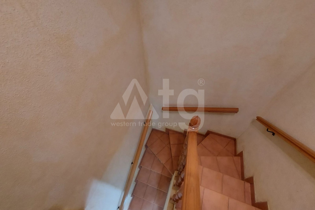 Adosado de 3 habitaciones en Torrevieja - PRS56604 - 30