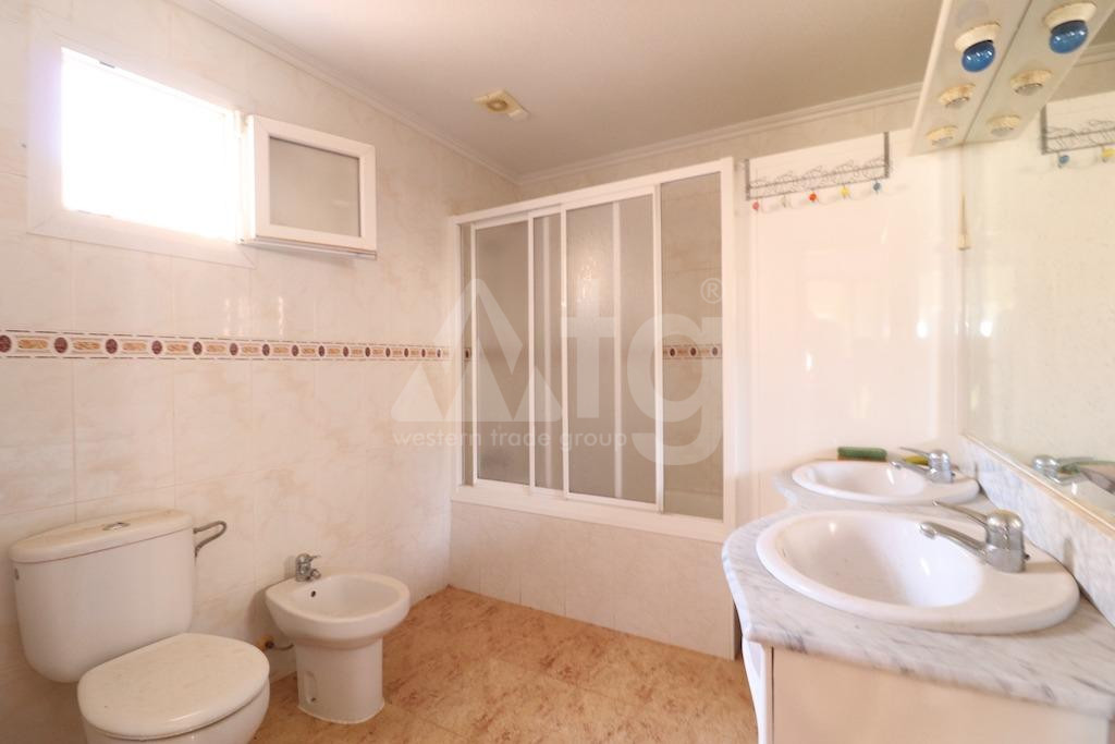 Adosado de 5 habitaciones en Orihuela Costa - CRR56424 - 13