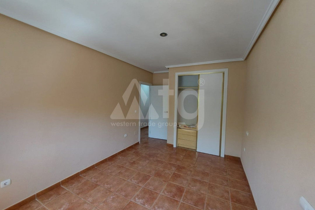 Adosado de 6 habitaciones en Rojales - PRS56603 - 32