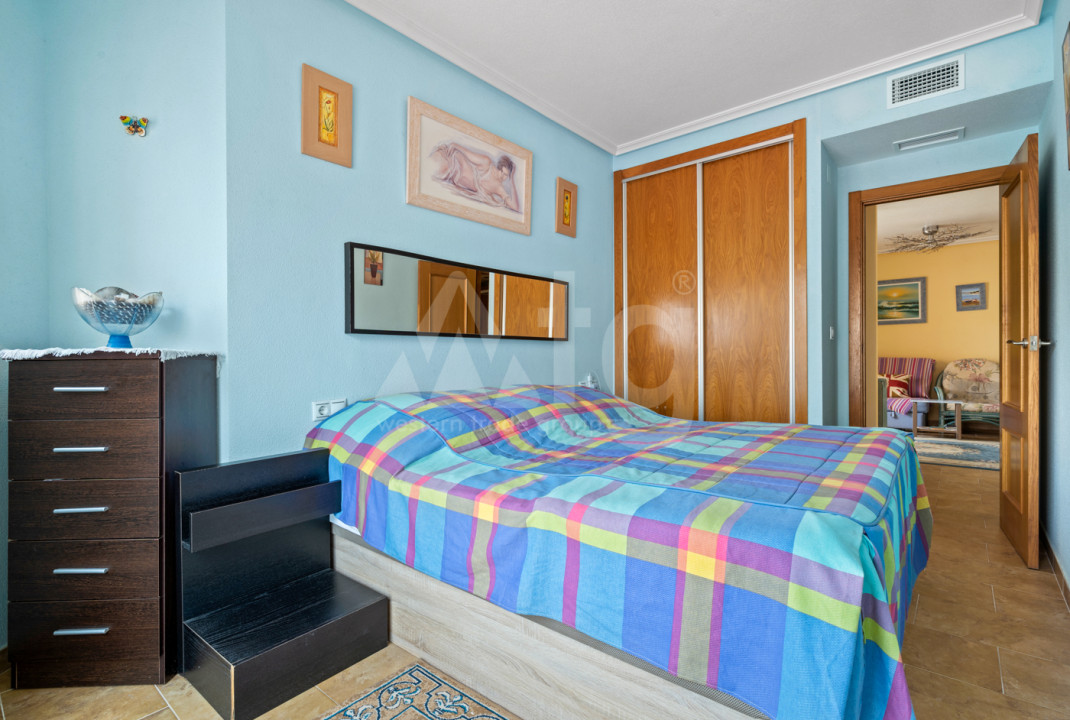 Apartament cu 2 dormitoare în La Mata - CBB57606 - 10