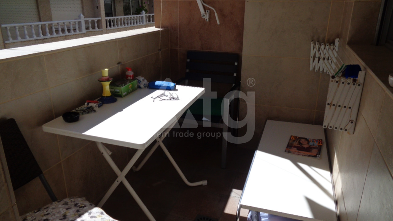 Apartament cu 2 dormitoare în La Mata - TT49005 - 13