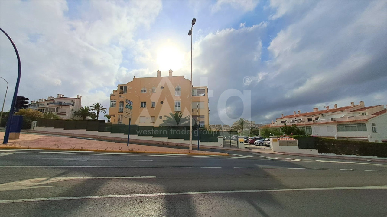 Apartament cu 2 dormitoare în Torrevieja - JLM63663 - 1