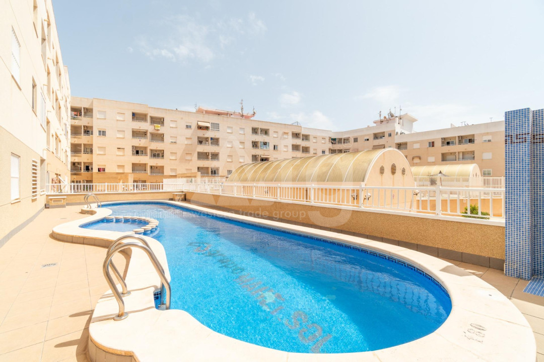 Apartament cu 2 dormitoare în Torrevieja - RPF57609 - 1