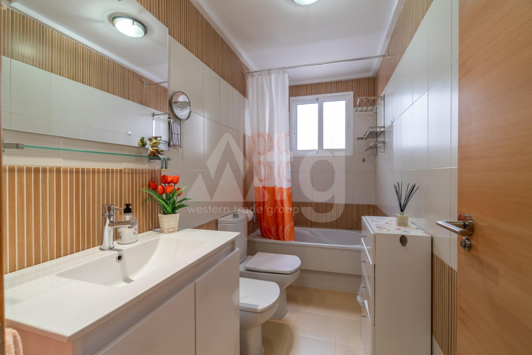 Apartament cu 2 dormitoare în Torrevieja - RPF57609 - 15