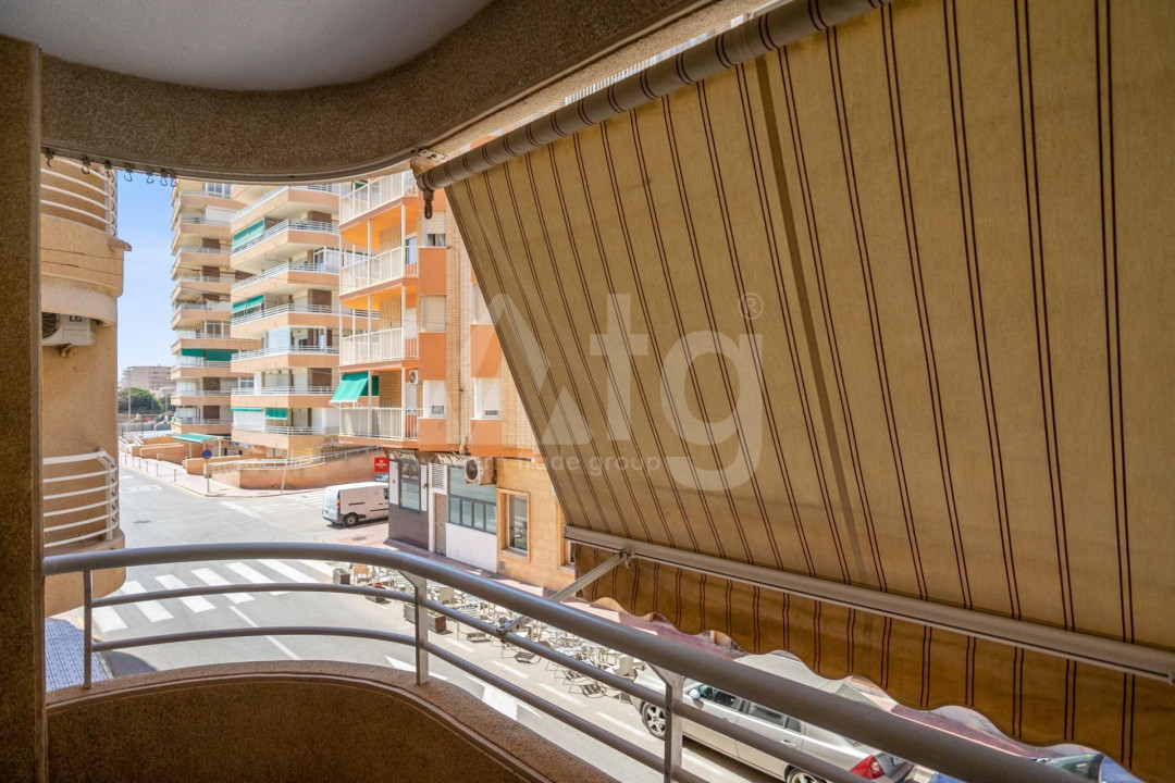 Apartament cu 2 dormitoare în Torrevieja - URE41999 - 14
