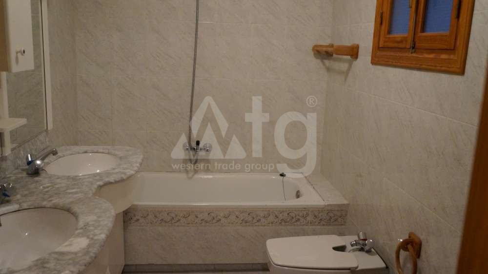 Apartament cu 3 dormitoare în Almoradí - JLM49972 - 13