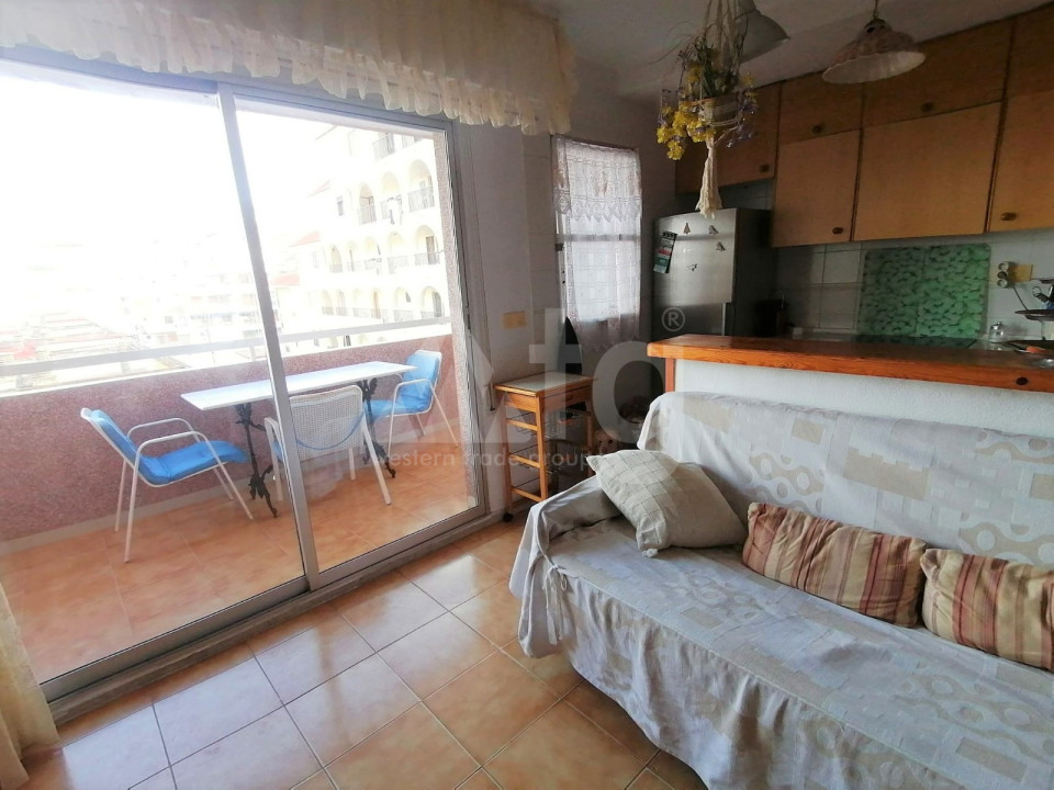 Apartament cu 3 dormitoare în La Mata - JLM50030 - 7