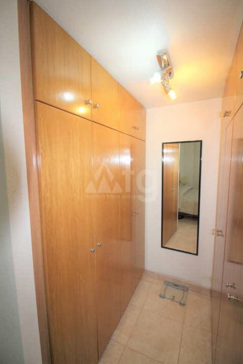 Apartament cu 3 dormitoare în Torrevieja - BCH57272 - 8