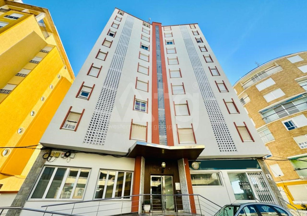 Apartament cu 3 dormitoare în Torrevieja - CAA48488 - 1