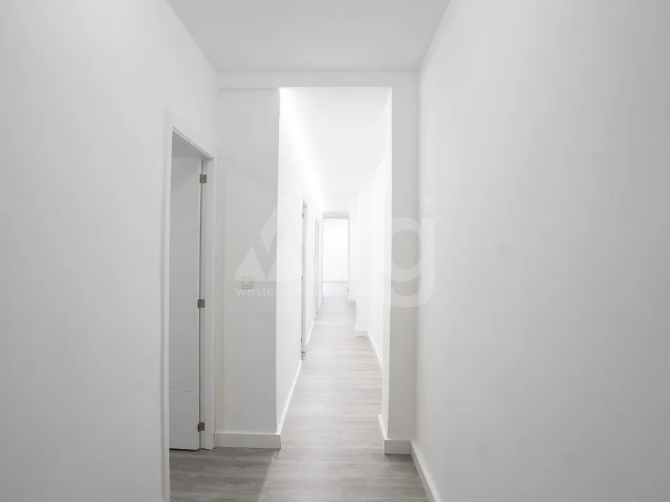 Apartament cu 3 dormitoare în Torrevieja - CBH57337 - 14