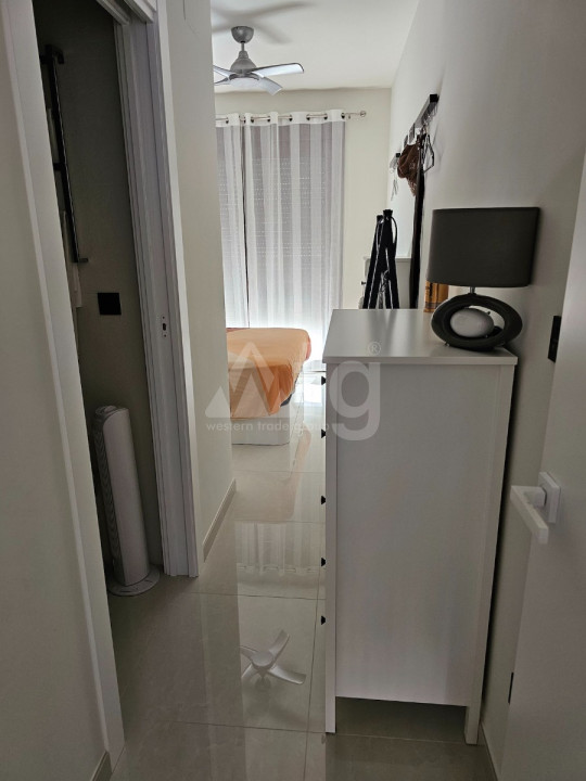 Apartament cu 3 dormitoare în Torrevieja - CSS46236 - 17