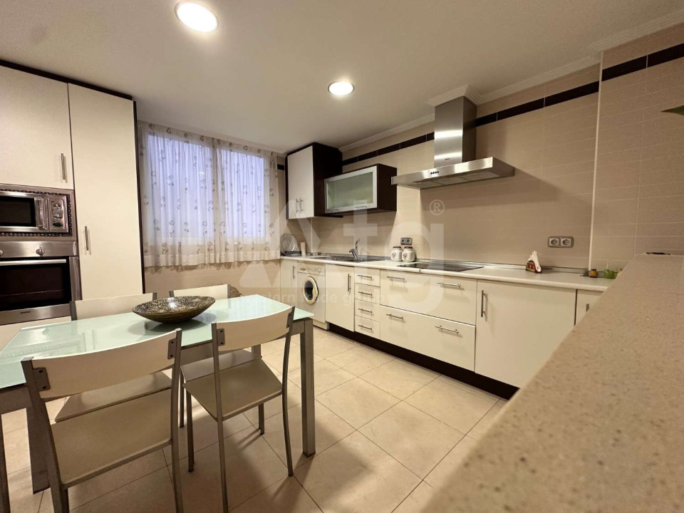 Apartament cu 3 dormitoare în Torrevieja - IHS47089 - 9
