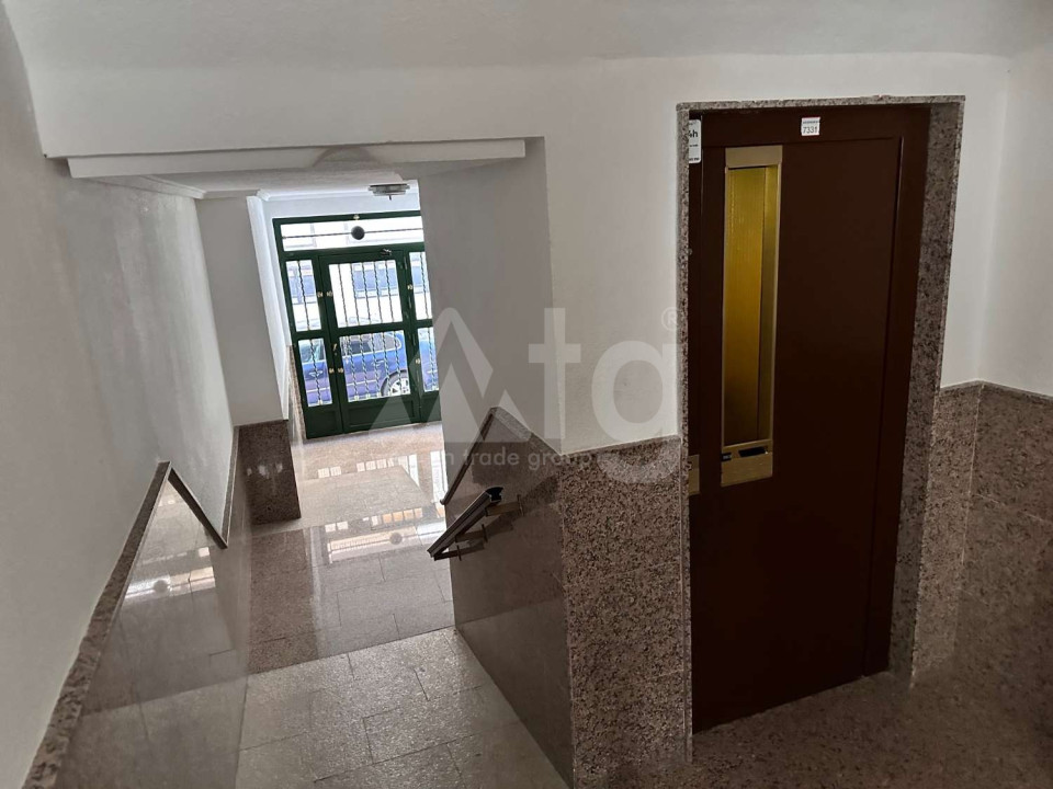 Apartament cu 3 dormitoare în Torrevieja - IHS47089 - 22