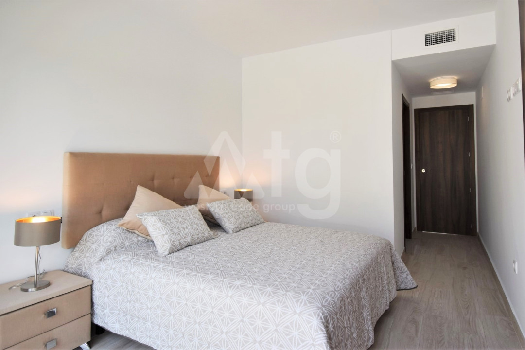 Apartament cu 3 dormitoare în Villamartin - VD27380 - 9
