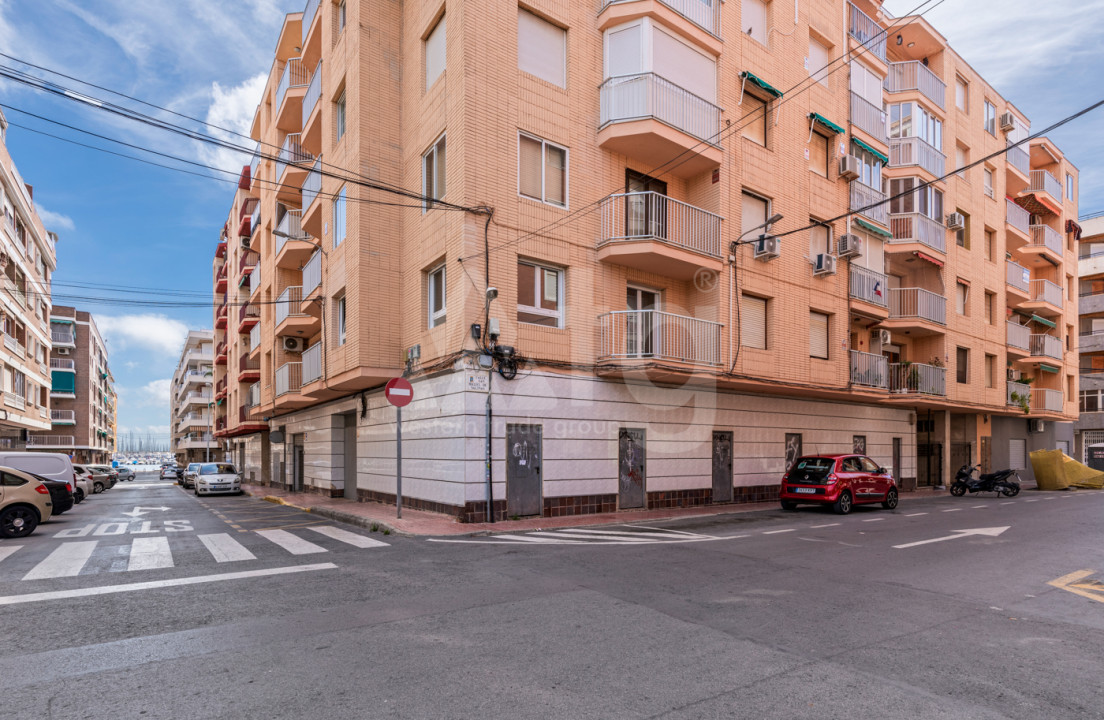 Apartament cu 4 dormitoare în Torrevieja - CBB49642 - 22