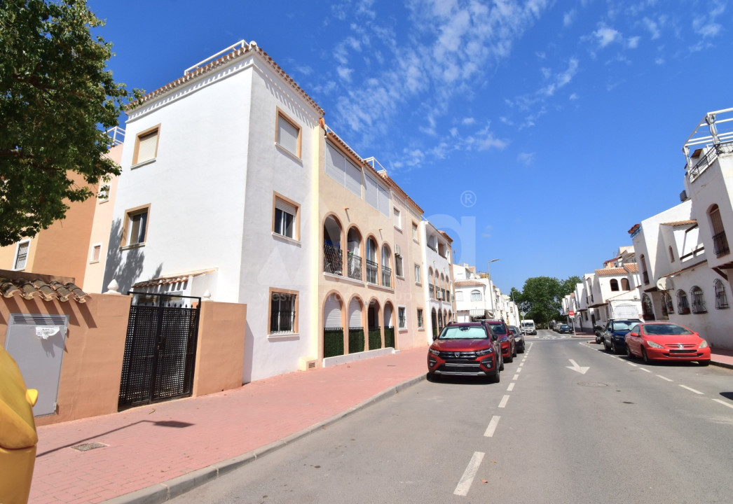 Apartament cu 6 dormitoare în Torrevieja - VRE56767 - 31