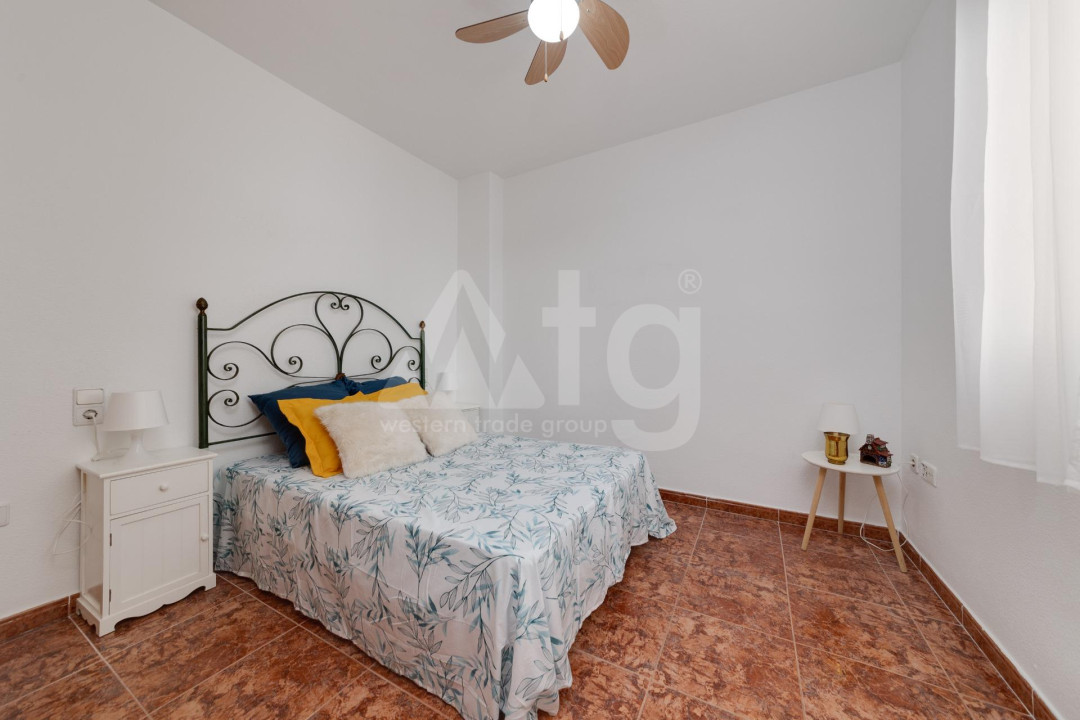 Apartamento de 1 habitación en Torrevieja - CBH55786 - 9