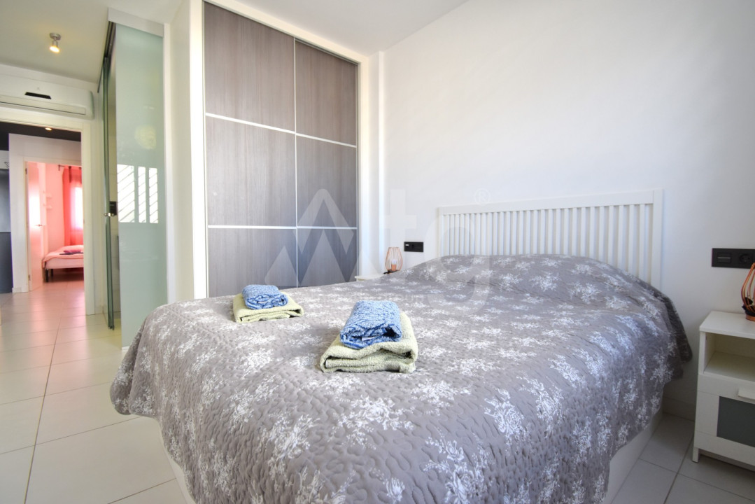 Apartamento de 2 habitaciones en La Zenia - VRE54897 - 9