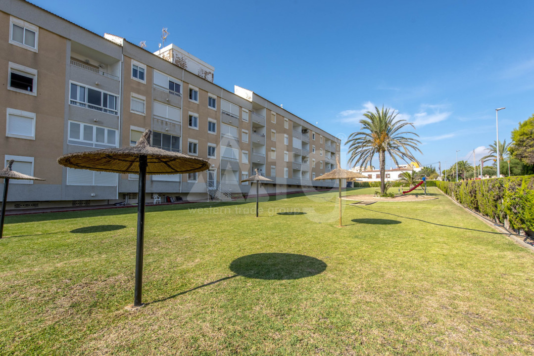 Apartamento de 2 habitaciones en Torrevieja - B39116 - 17