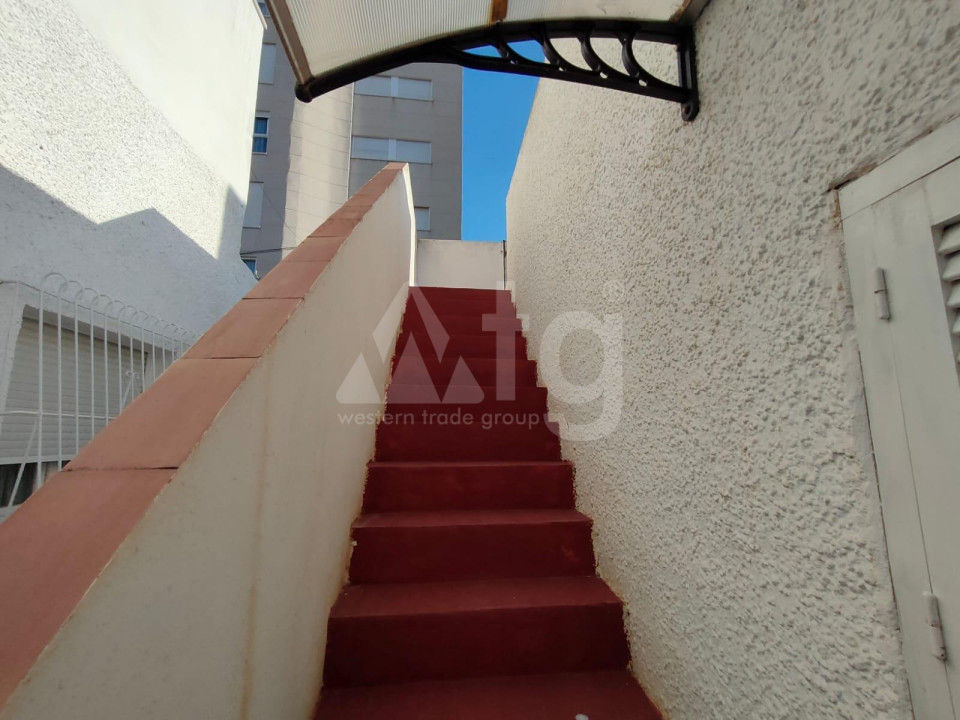 Apartamento de 2 habitaciones en Torrevieja - SHL44813 - 16