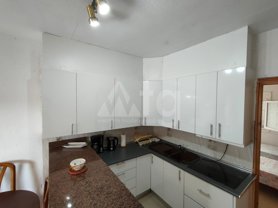 Apartamento de 2 habitaciones en Torrevieja - SHL44813 - 5
