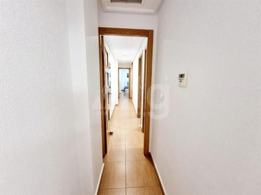 Apartamento de 2 habitaciones en Torrevieja - SHL49115 - 20