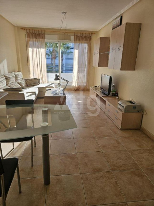 Apartamento de 2 habitaciones en Torrevieja - SHL56671 - 6