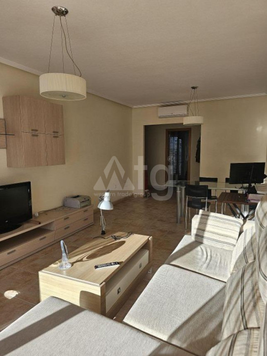 Apartamento de 2 habitaciones en Torrevieja - SHL56671 - 5