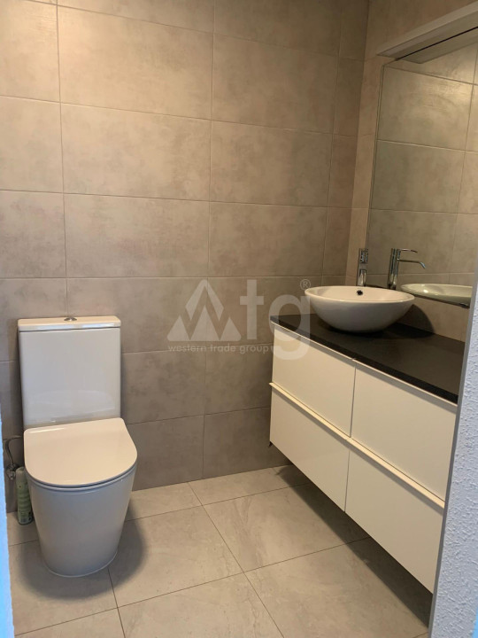 Apartamento de 3 habitaciones en Punta Prima - SHL49202 - 8