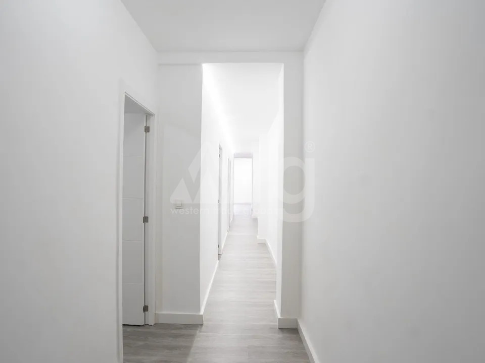 Apartamento de 3 habitaciones en Torrevieja - CBH57337 - 14