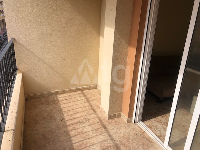 Apartamento de 3 habitaciones en Torrevieja - CUM37042 - 13