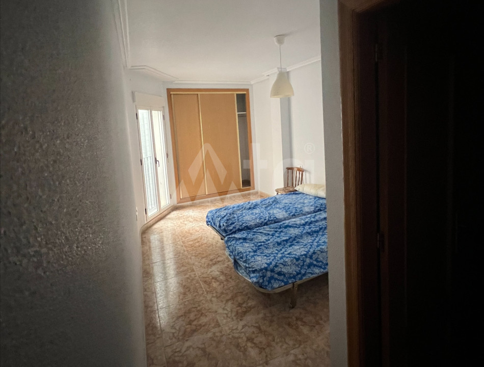 Apartamento de 3 habitaciones en Torrevieja - CUM37042 - 6