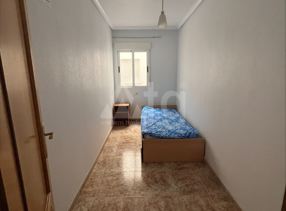Apartamento de 3 habitaciones en Torrevieja - CUM37042 - 9