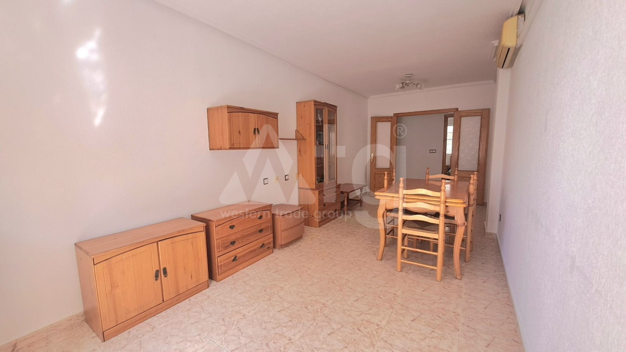 Apartamento de 3 habitaciones en Torrevieja - JLM61282 - 1