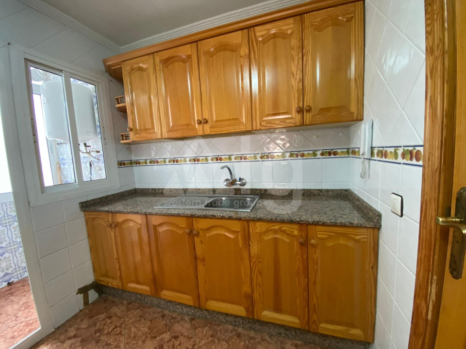 Apartamento de 3 habitaciones en Torrevieja - SHL56667 - 3