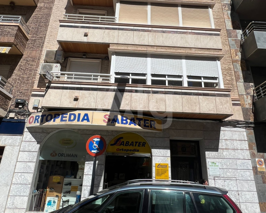 Apartamento de 4 habitaciones en Torrevieja - CUM37041 - 1
