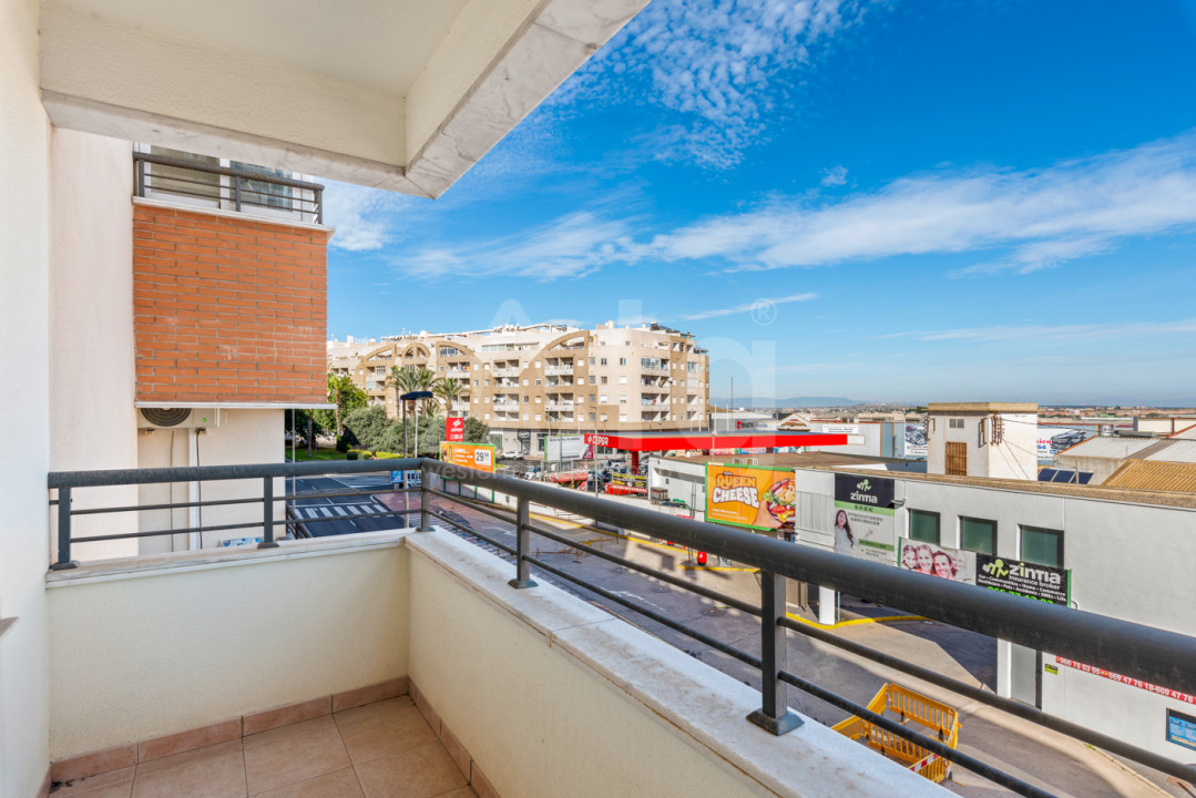 Apartamento de 5 habitaciones en Torrevieja - AGI55546 - 38