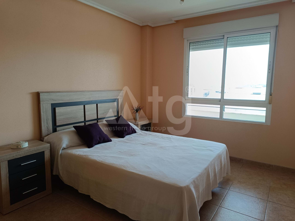 Apartamento de 5 habitaciones en Torrevieja - RST53008 - 11