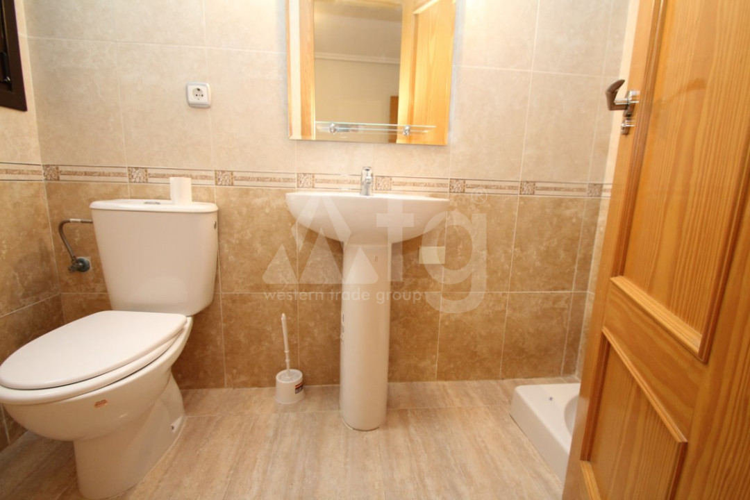 2 bedroom Apartment in Torrevieja - AG4191 - 8