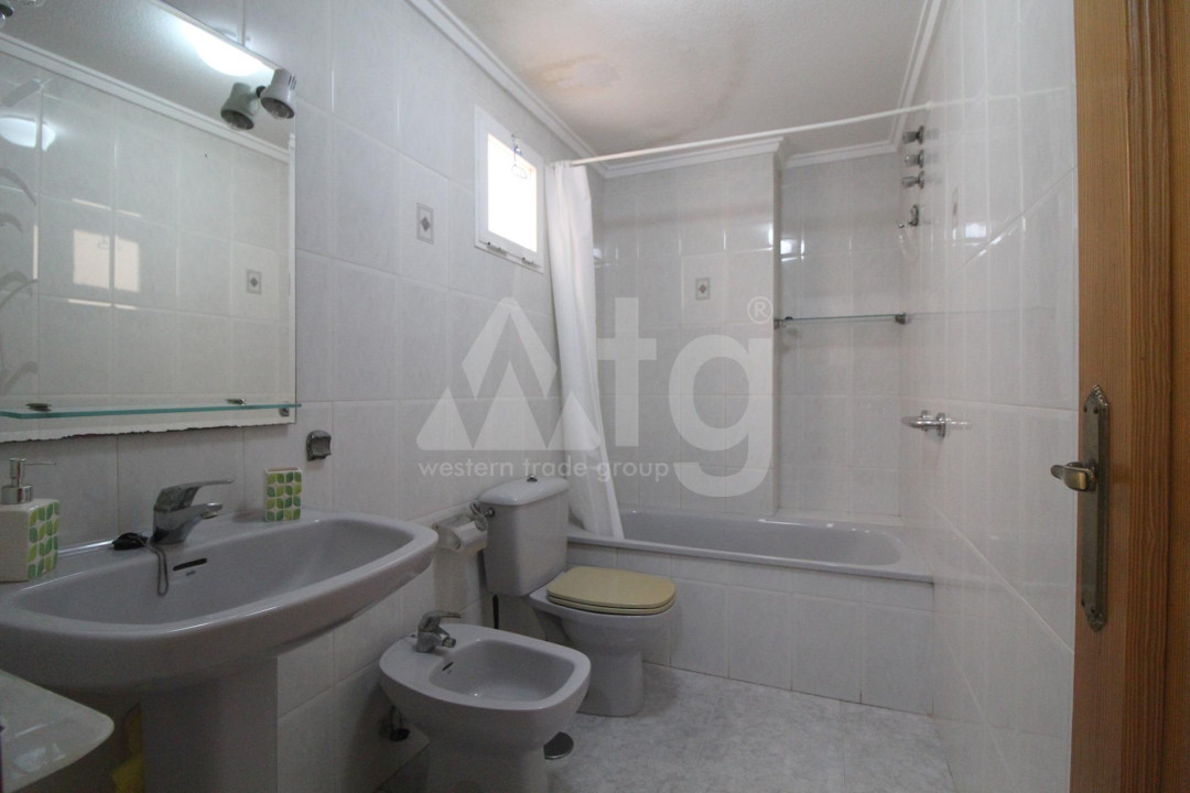 Appartement de 1 chambre à Torrevieja - ALM55872 - 11