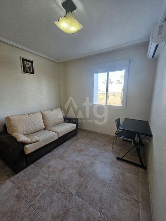 Appartement de 2 chambres à Torrevieja - SHL56671 - 12