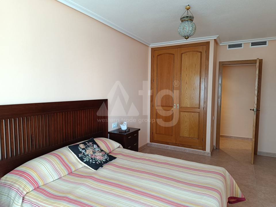 Appartement de 5 chambres à Torrevieja - RST53008 - 10