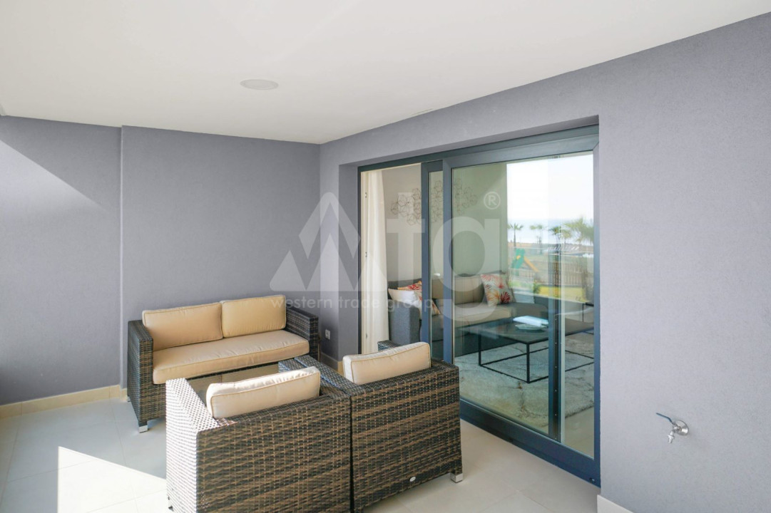 Appartement de 3 chambres à Punta Prima - GD113900 - 19