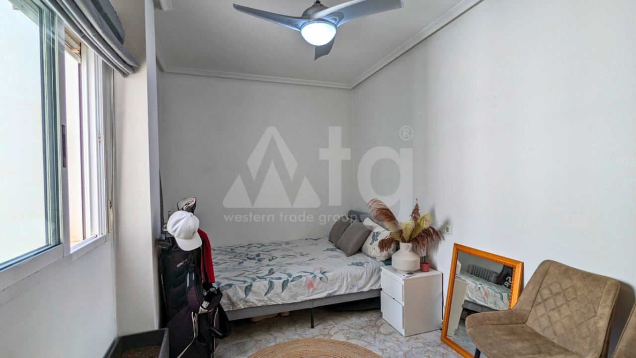 Ático de 2 habitaciones en Los Montesinos - ELA55909 - 12