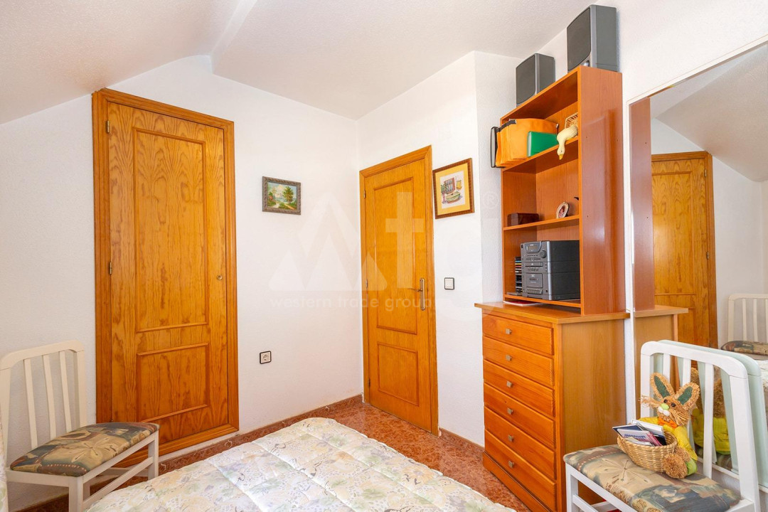 Ático de 3 habitaciones en Torrevieja - CBH57072 - 8