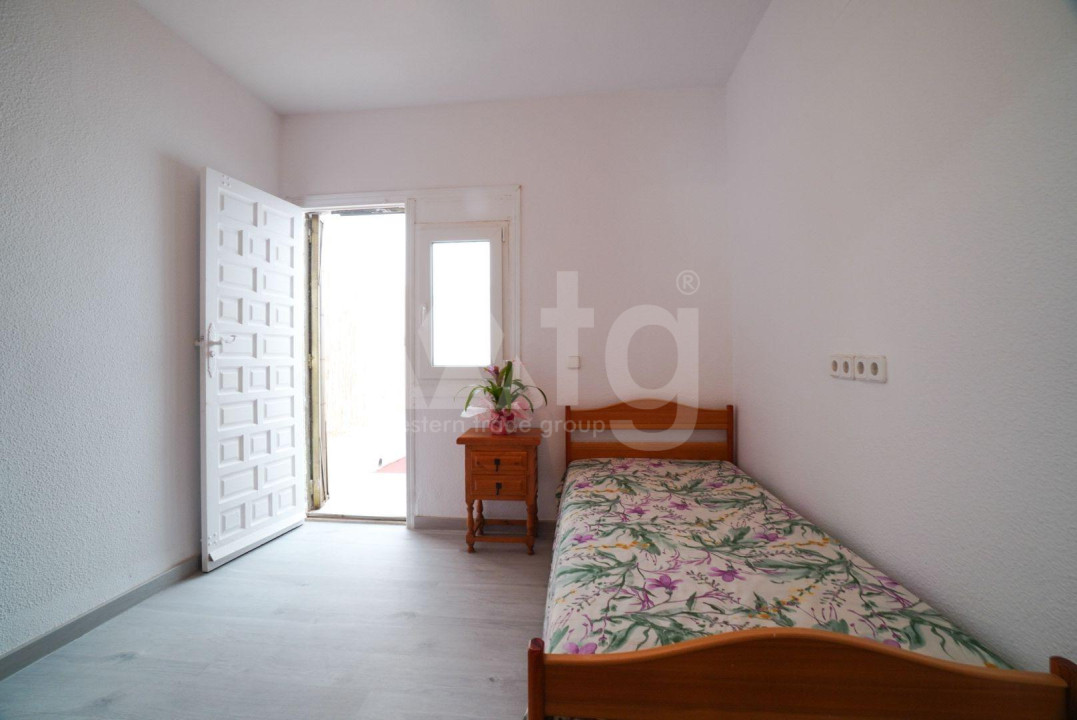 Bungalow de 2 chambres à Torrevieja - SHL56670 - 9