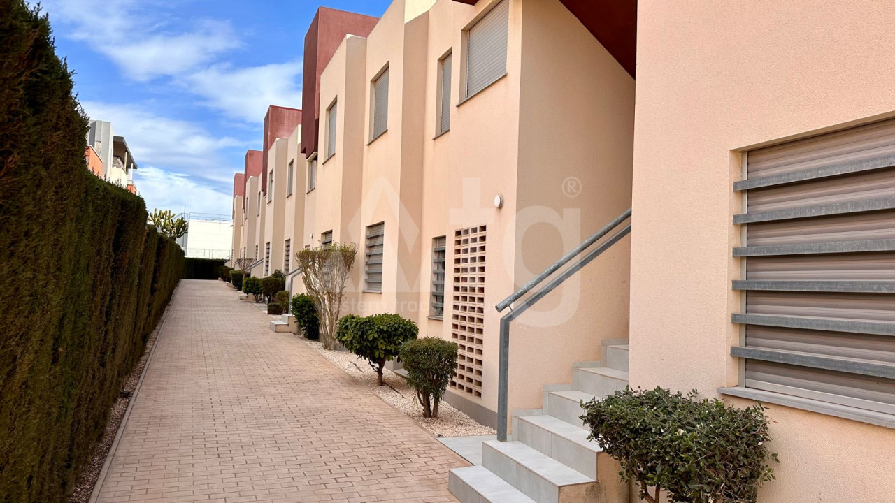 Bungalow de 2 chambres à Torrevieja - TT49053 - 28